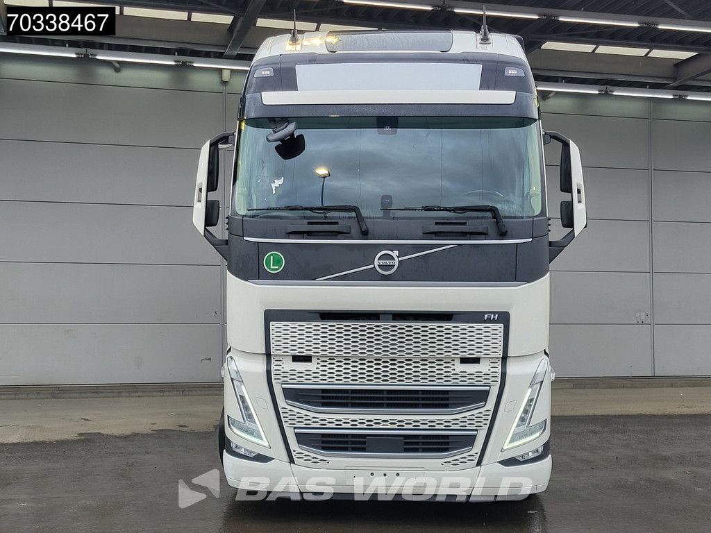 Volvo FH 500 4X2 XL 2x Tanks I-ParkCool ACC