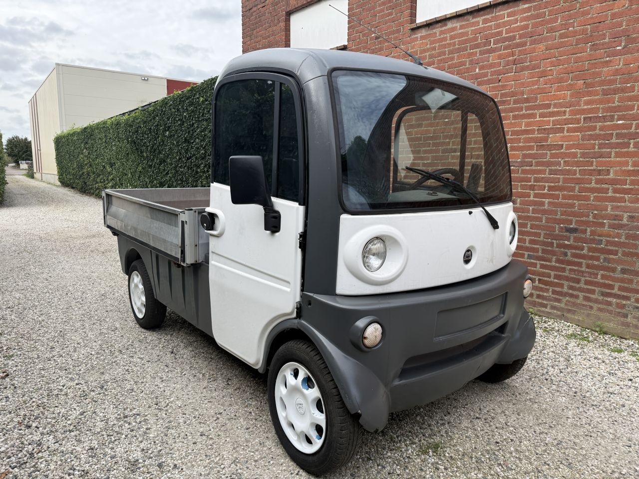 Aixam Mega Multi truck