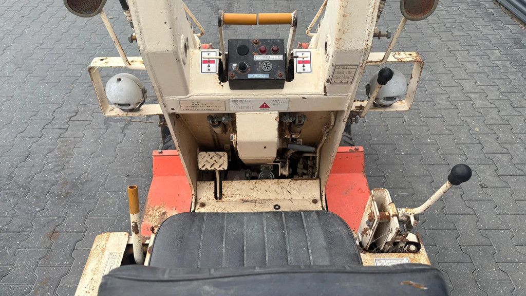 Komatsu SK04 mini loader