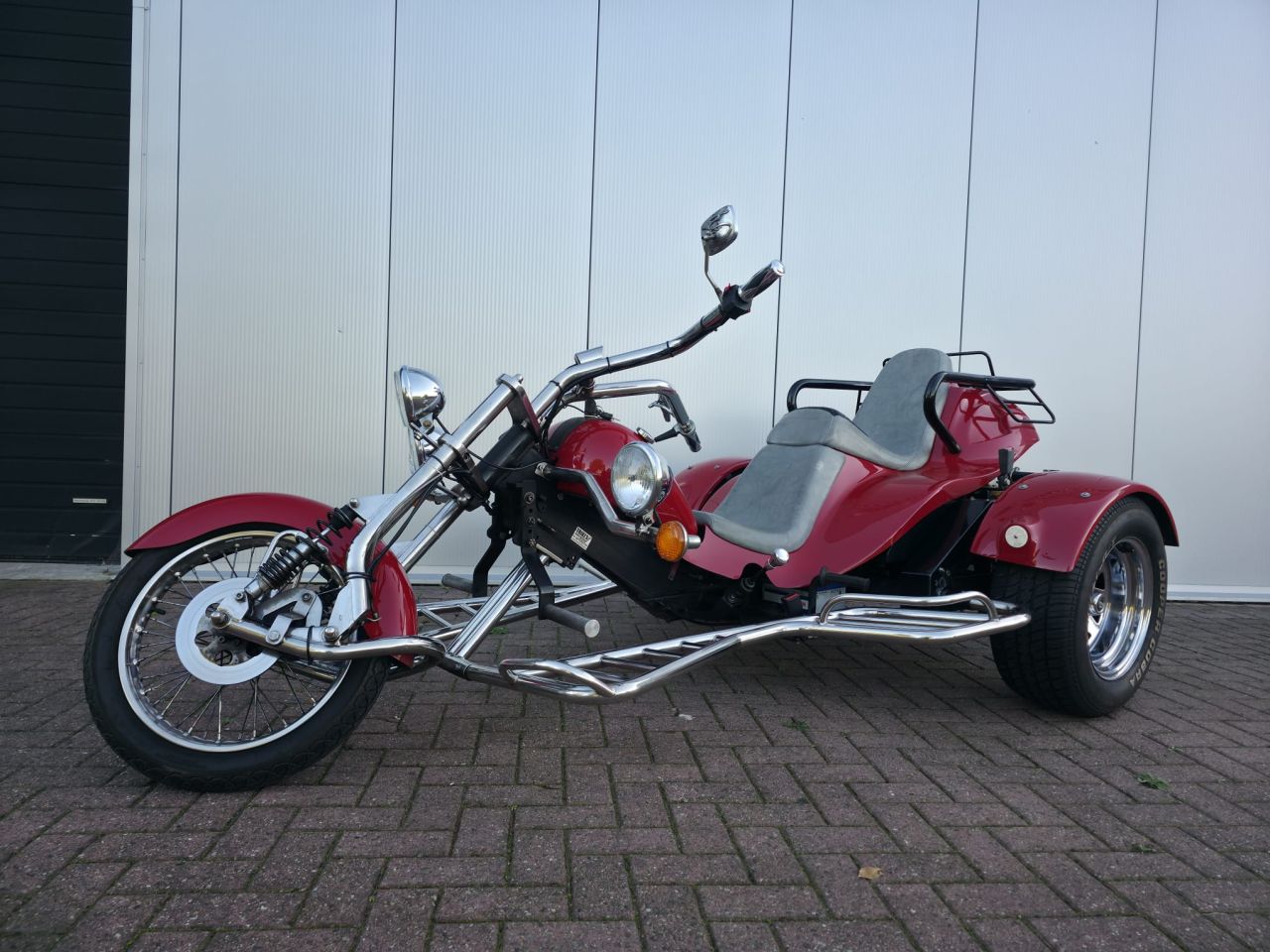 Wolf Trike - Wolf Traveller (2001) 1200cc motor