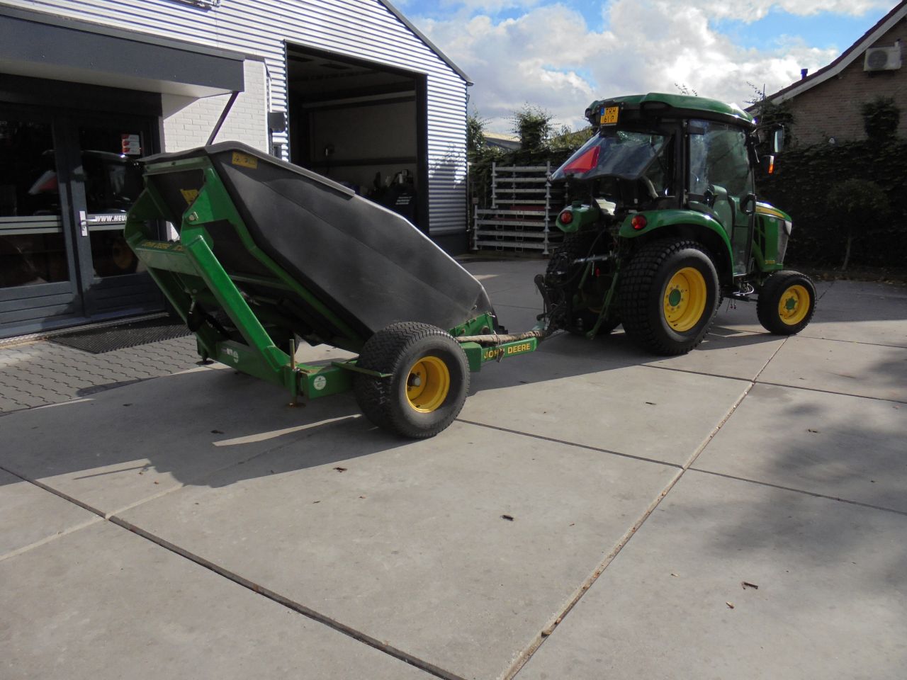 John deere TC125 core collector