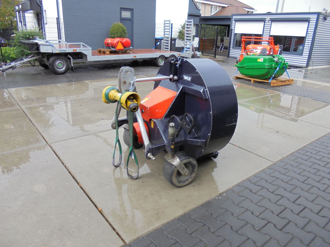 Trilo BL740 bladblazer