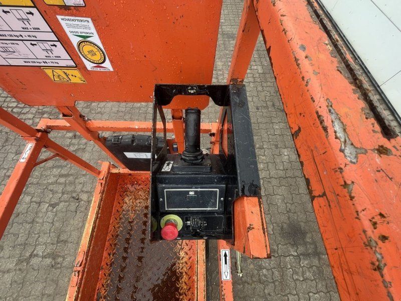 JLG 1932R