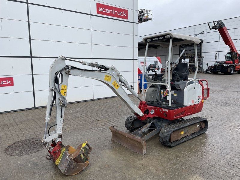 Takeuchi TB216H