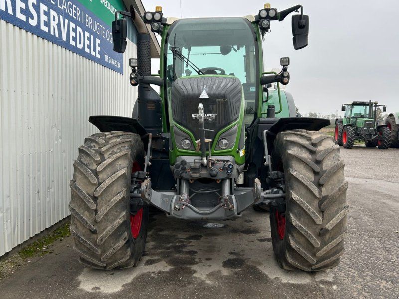 Fendt 718 Vario S4 Power Plus