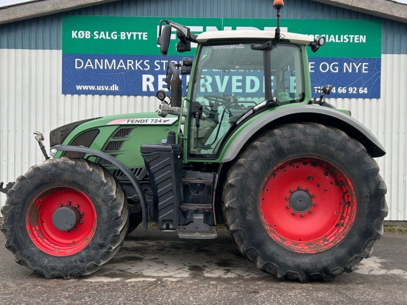 Fendt 724 Vario SCR Profi Plus