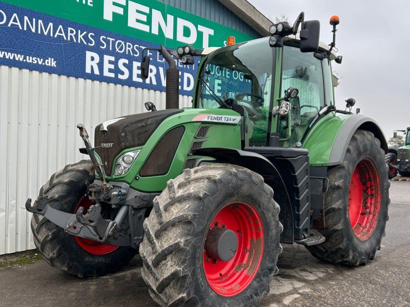 Fendt 724 Vario SCR Profi Plus
