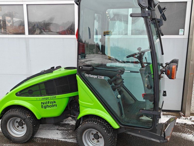 Egholm 2250