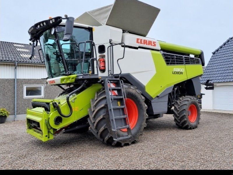 Claas Lion 6800