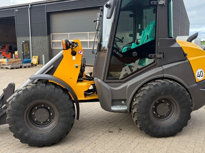 Mecalac AX 1000 40 km/t