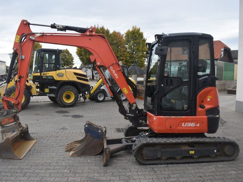 Kubota U36-4 mit Powertilt