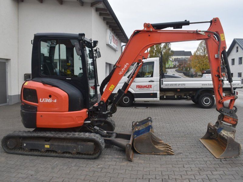 Kubota U36-4 mit Powertilt