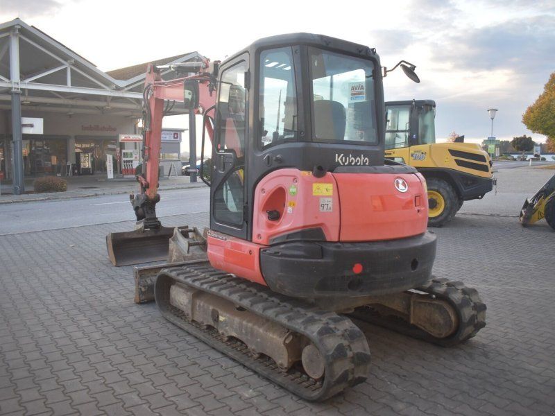 Kubota U55-4 mit Powertilt