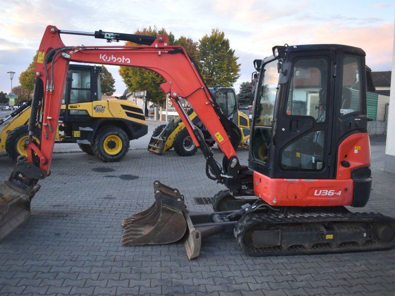Kubota U36-4 mit Powertilt