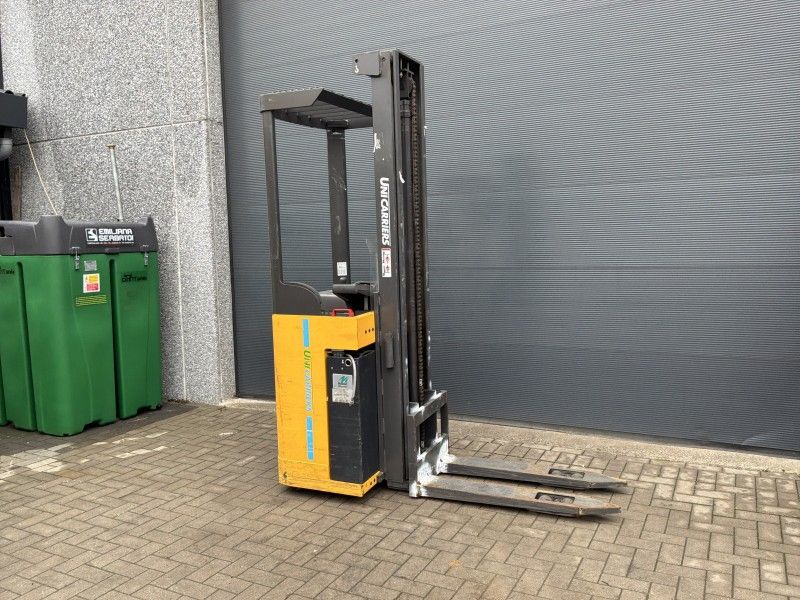 2020 UNI Carriers A/160STJN420 Schubmaststapler
