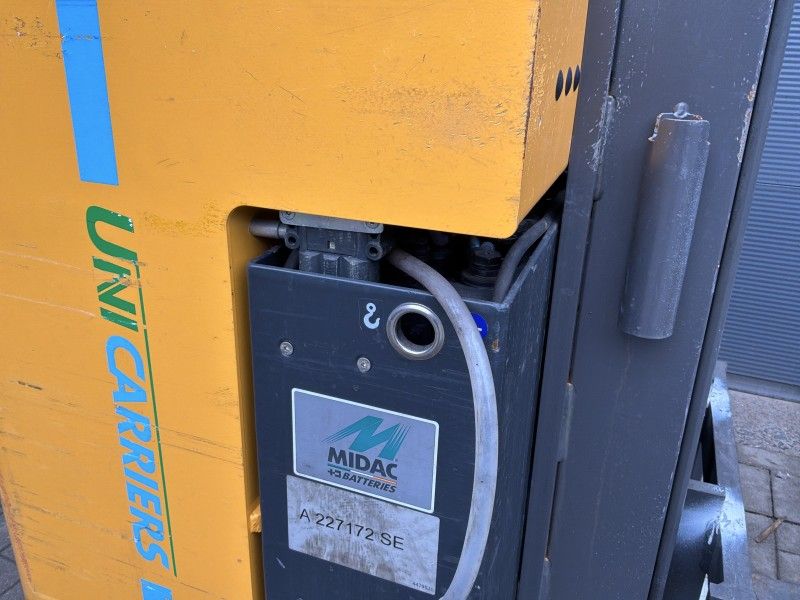 2020 UNI Carriers A/160STJN420 Schubmaststapler