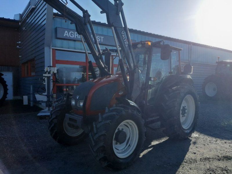 Valtra A93