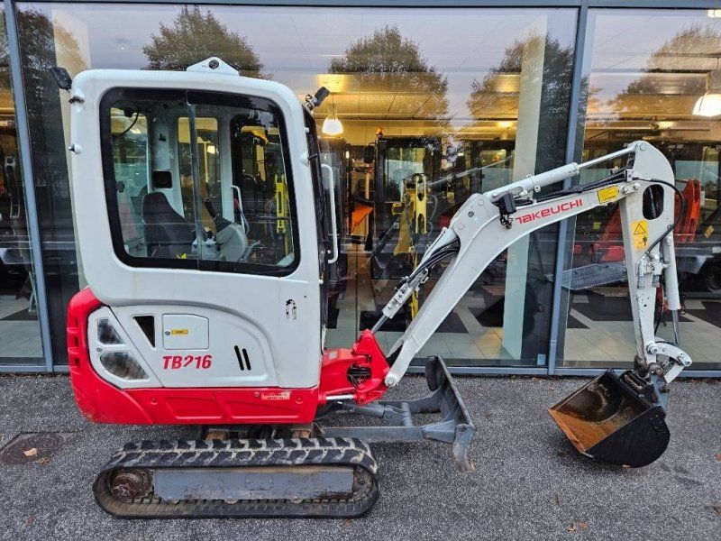 Takeuchi TB 216
