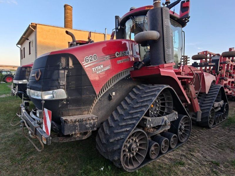 Case QUADTRAC 620