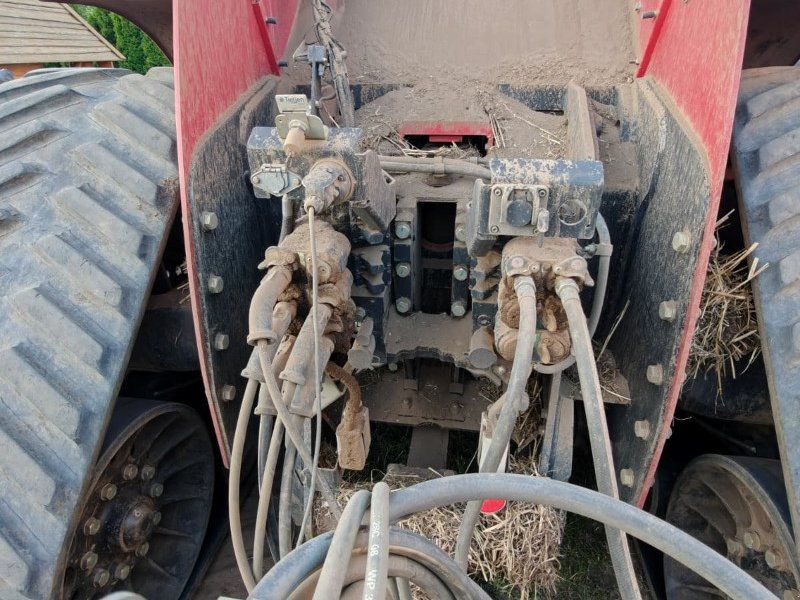 Case QUADTRAC 620