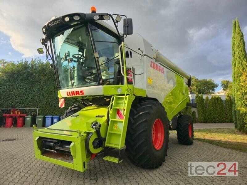 Claas Tucano 570  Varioschneidwerk