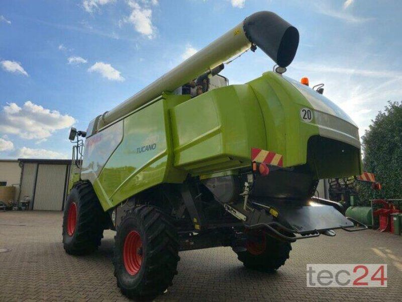 Claas Tucano 570  Varioschneidwerk