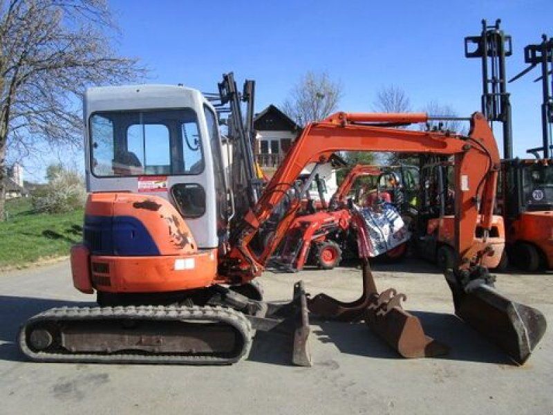 Hitachi 36UE (3,6 Ton. EG) Schnellwechsler + 3 Löffe