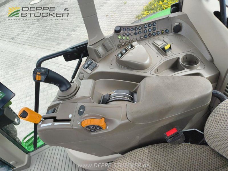John Deere 6M 150