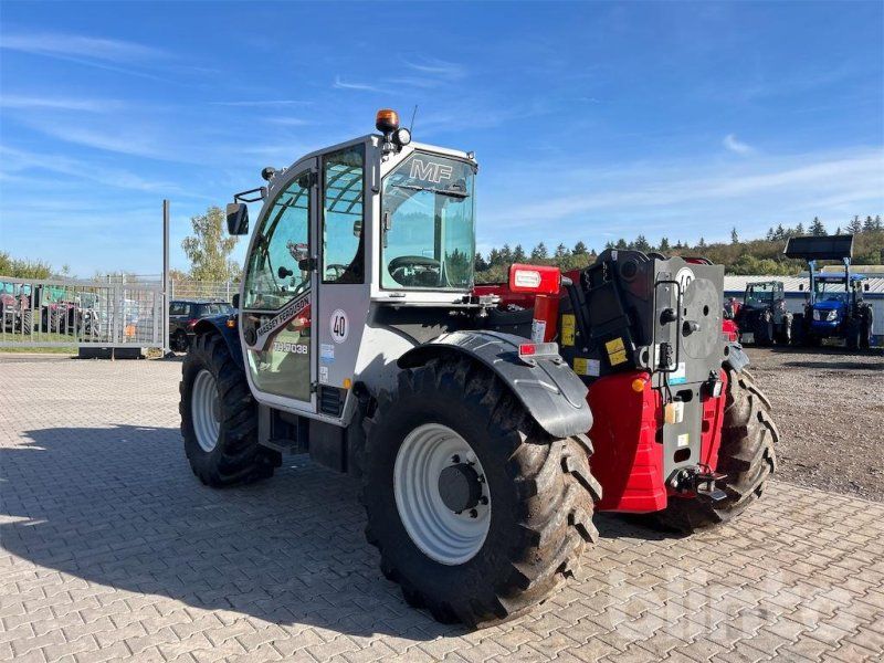 Massey Ferguson TH.7038