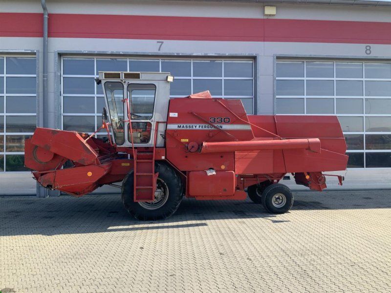 Massey Ferguson 330