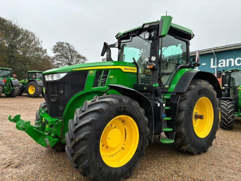 John Deere 7R 330