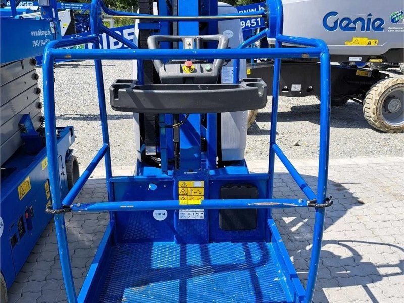 JLG Toucan 10E-L