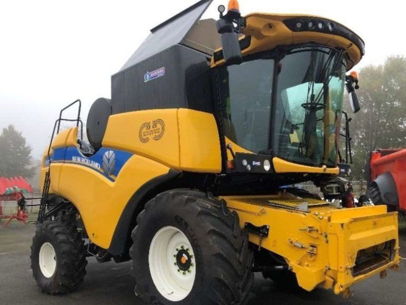 New Holland CH7.70