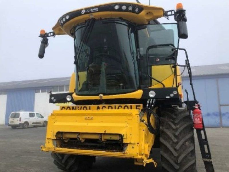 New Holland CX6.80