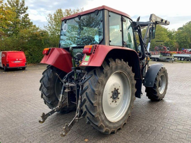 Case IH CS 78 MIT FRONTLADER UND SCHAUFEL