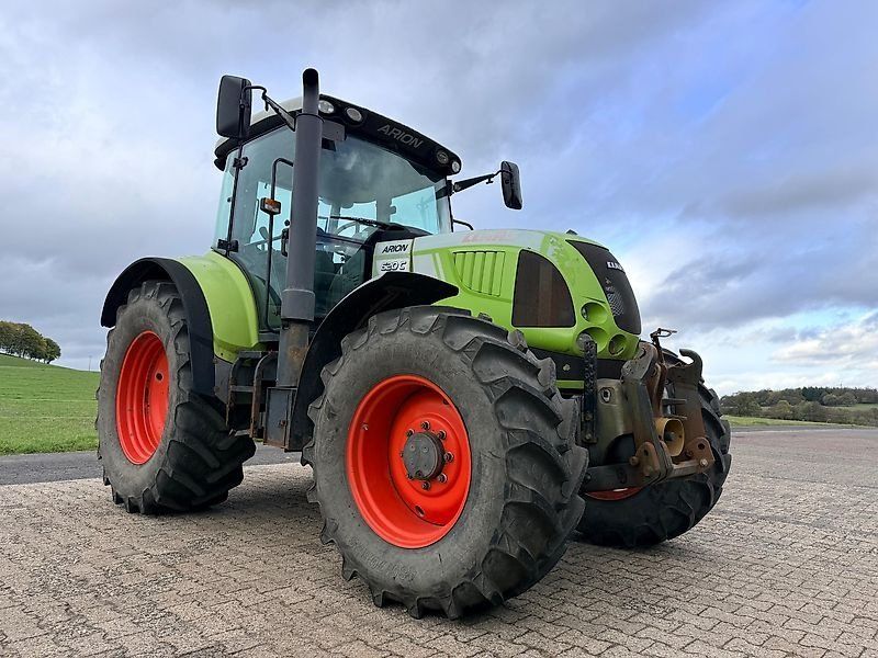 Claas Arion 620 C