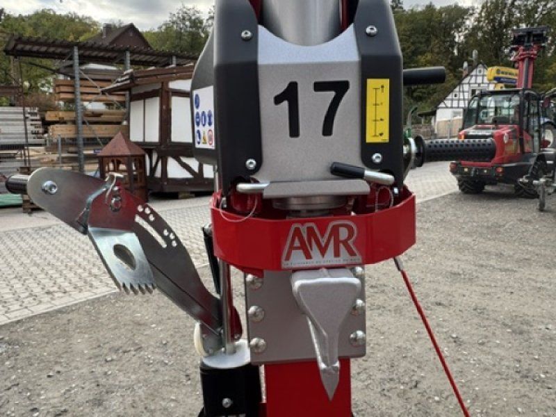 AMR VP 17