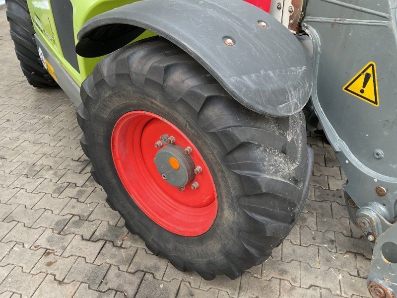 Claas Scorpion 6030 Varipower