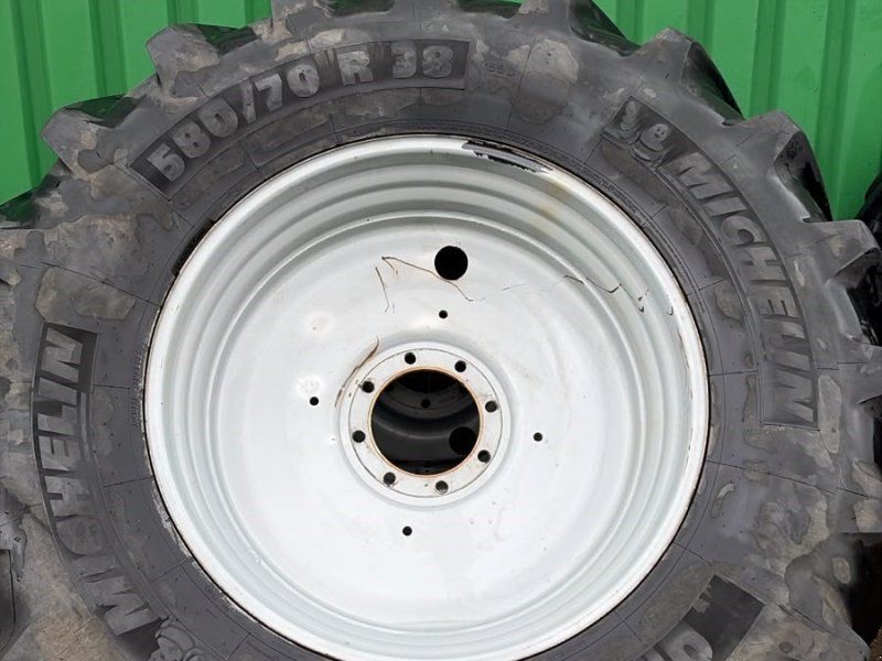 Michelin 540/65R28 + 650/65R38