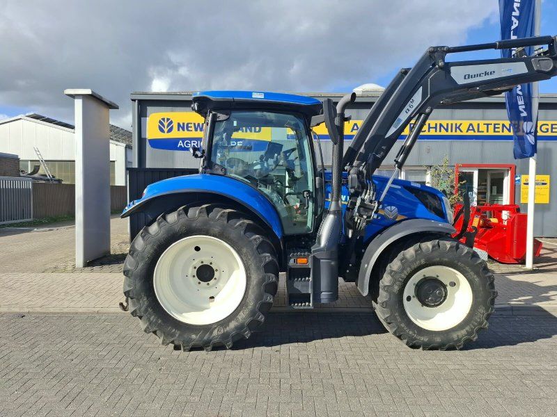 New Holland T6.145 Dynamic Command SideWinder II