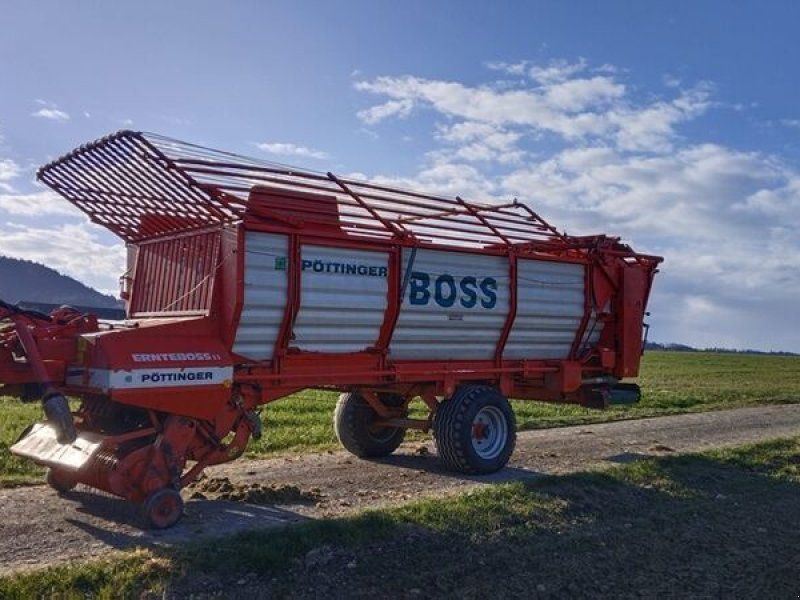 Pöttinger Ernteboss II Ladewagen