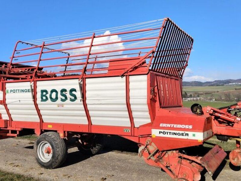 Pöttinger Ernteboss II Ladewagen