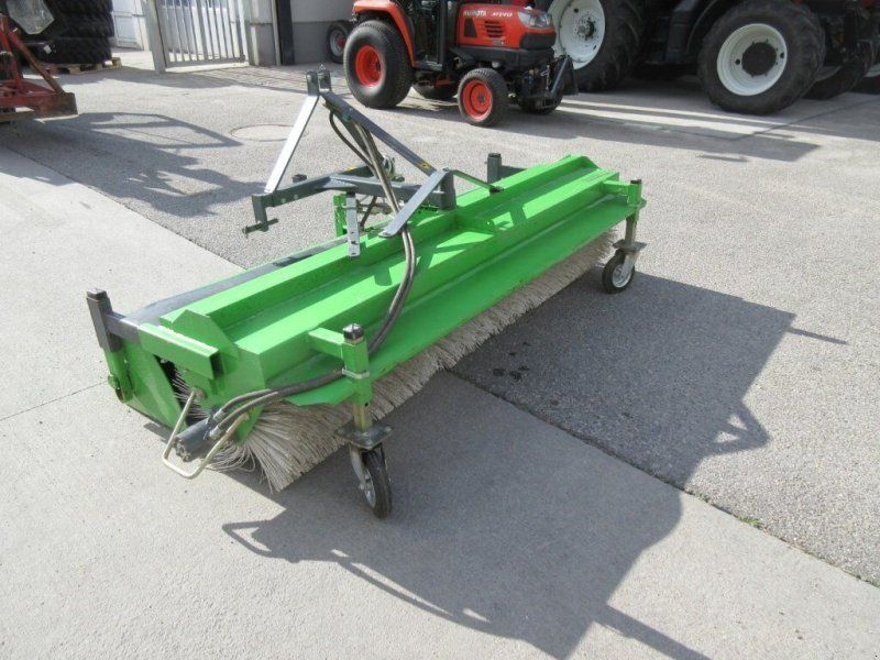 Kehrmaschine BEMA AGRAR 2300 mit SW