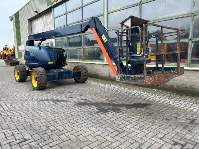 JLG 600 AJ