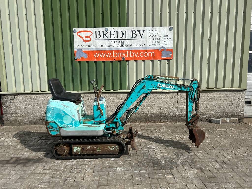 Kobelco SK 007-2