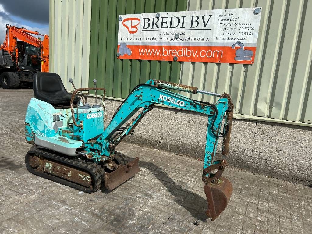 Kobelco SK 007-2