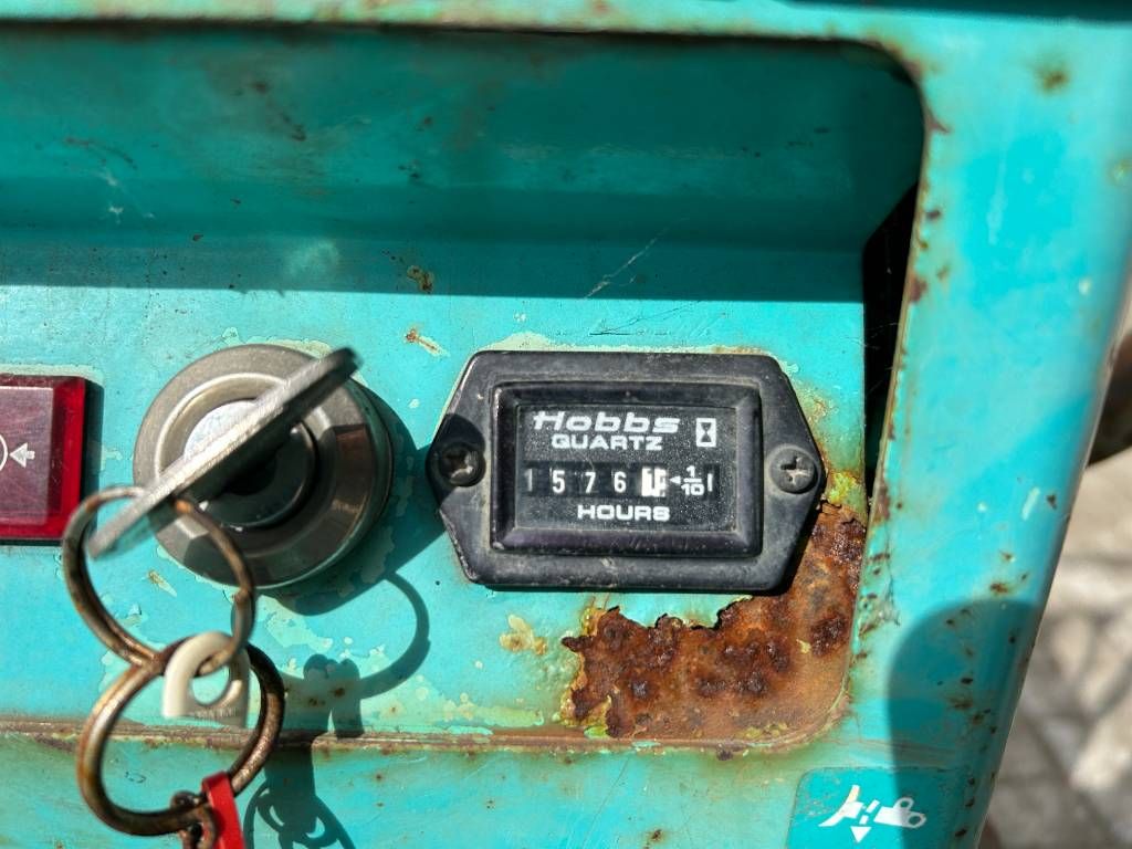 Kobelco SK 007-2