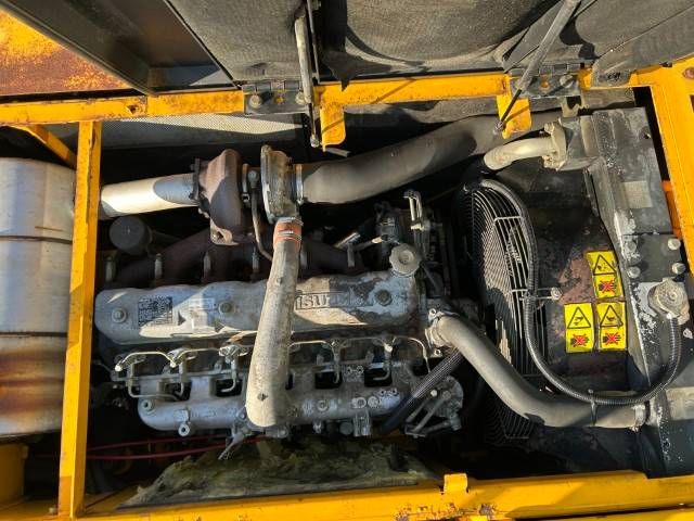 JCB JS 175 W
