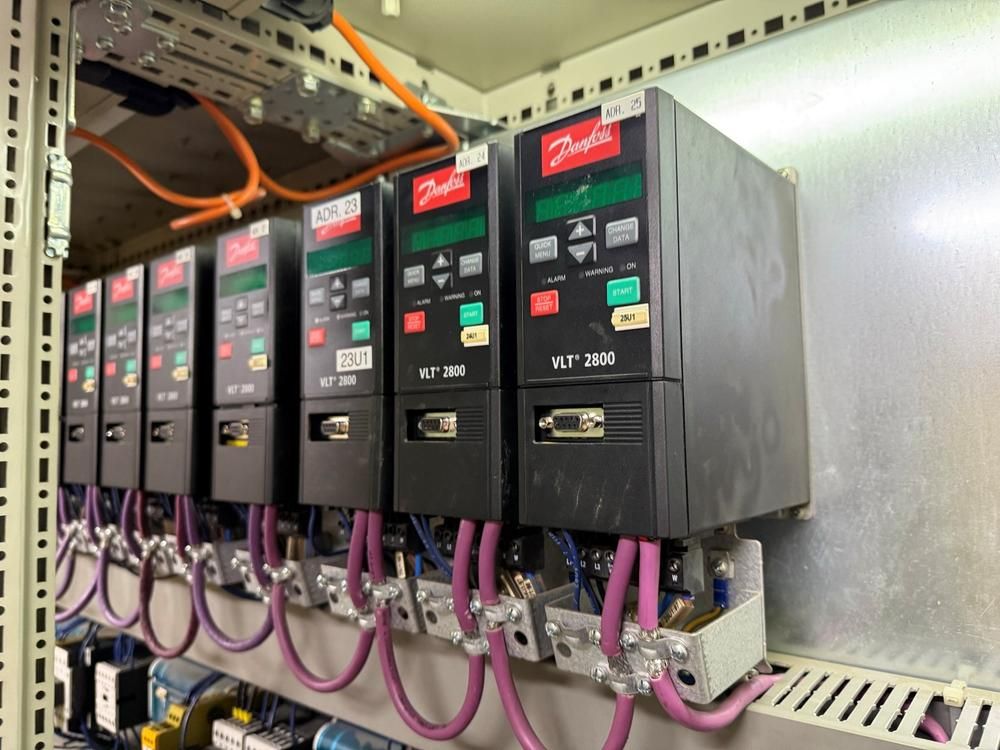 Control cabinet