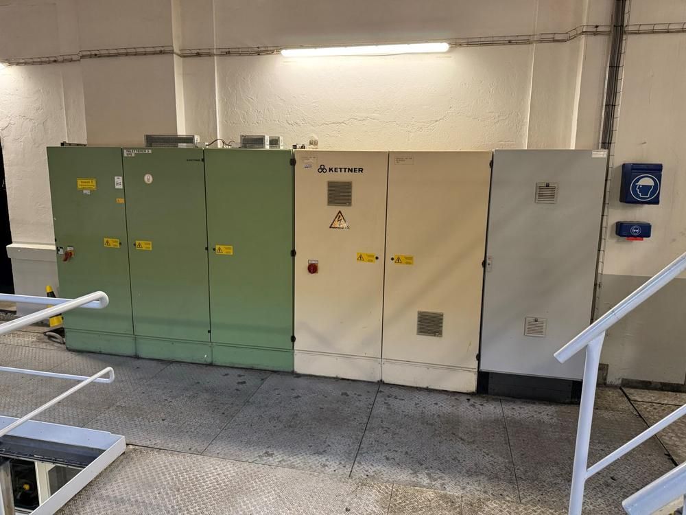 Control cabinet